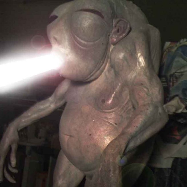 DER NACHTMAHR UND WIE ER IN DIE WELT KAM